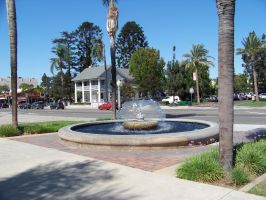 Water fountain in Orange