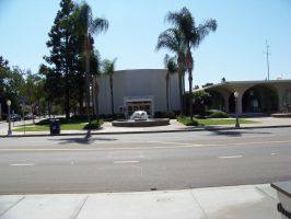 Water fountain in Orange