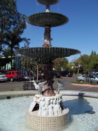 Water fountain in Orange