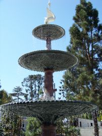 Water fountain in Orange