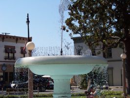 Water fountain in Orange