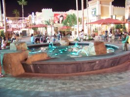 Water fountain in Tustin