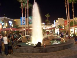 Water fountain in Tustin